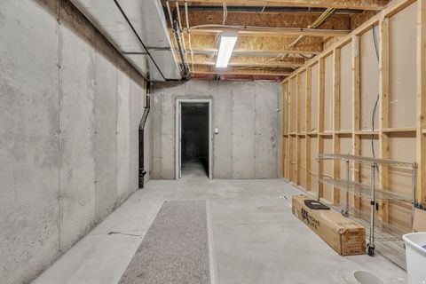 Tiny photo for 583 E PARKER PL, Vineyard, UT 84059 (MLS # 2134501)