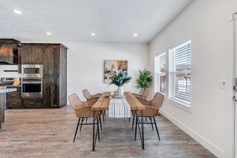 Tiny photo for 583 E PARKER PL, Vineyard, UT 84059 (MLS # 2134501)