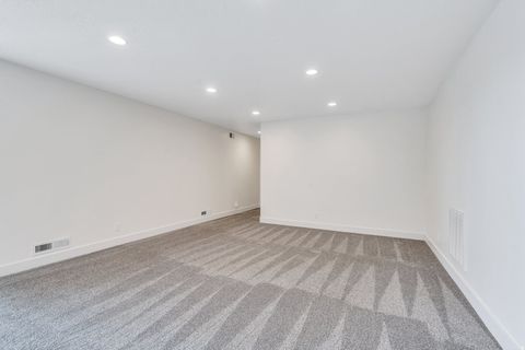 Tiny photo for 583 E PARKER PL, Vineyard, UT 84059 (MLS # 2134501)