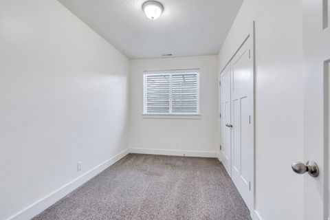 Tiny photo for 583 E PARKER PL, Vineyard, UT 84059 (MLS # 2134501)