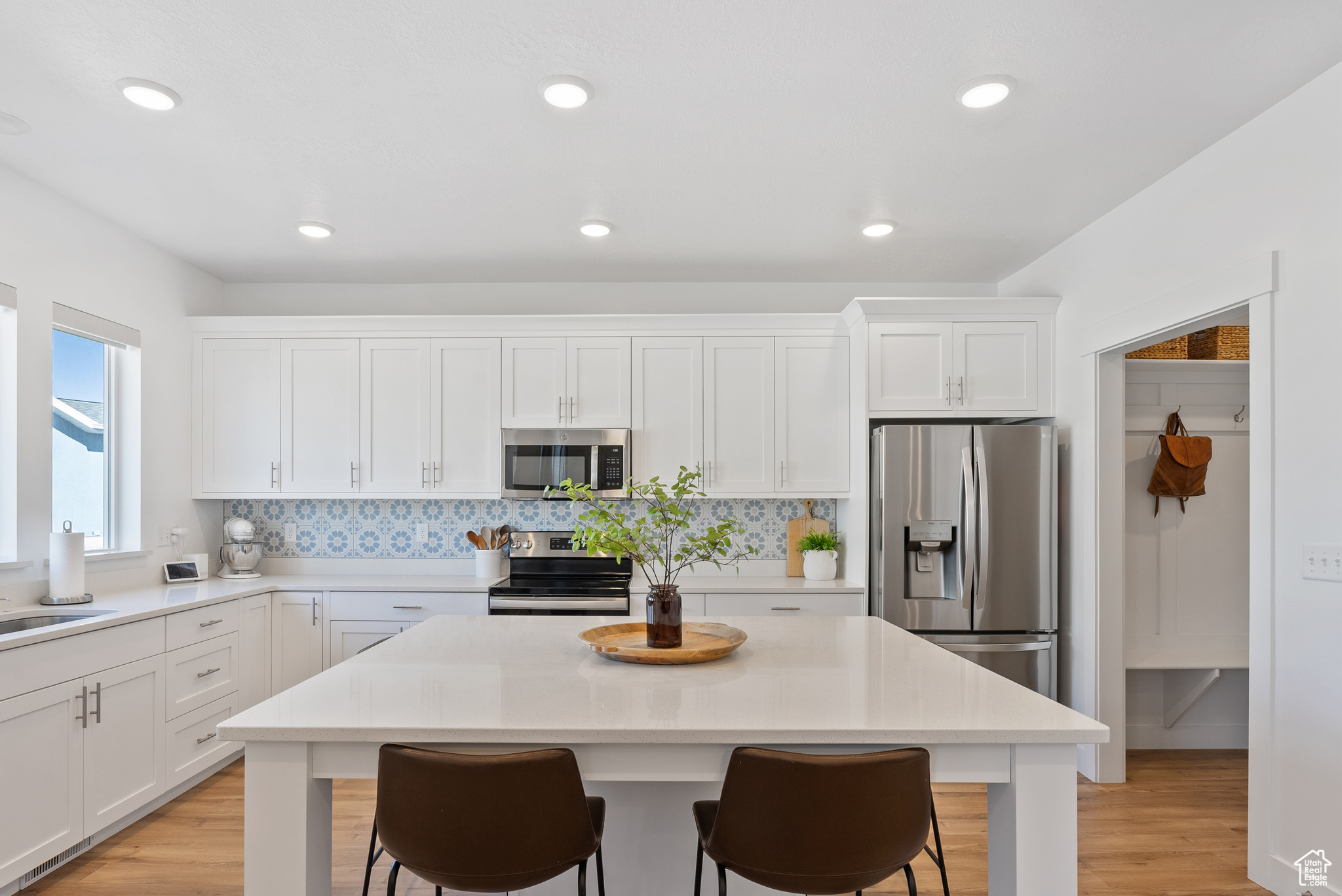 3315 E Quarter Mile Dr, Eagle Mountain, Utah image 3