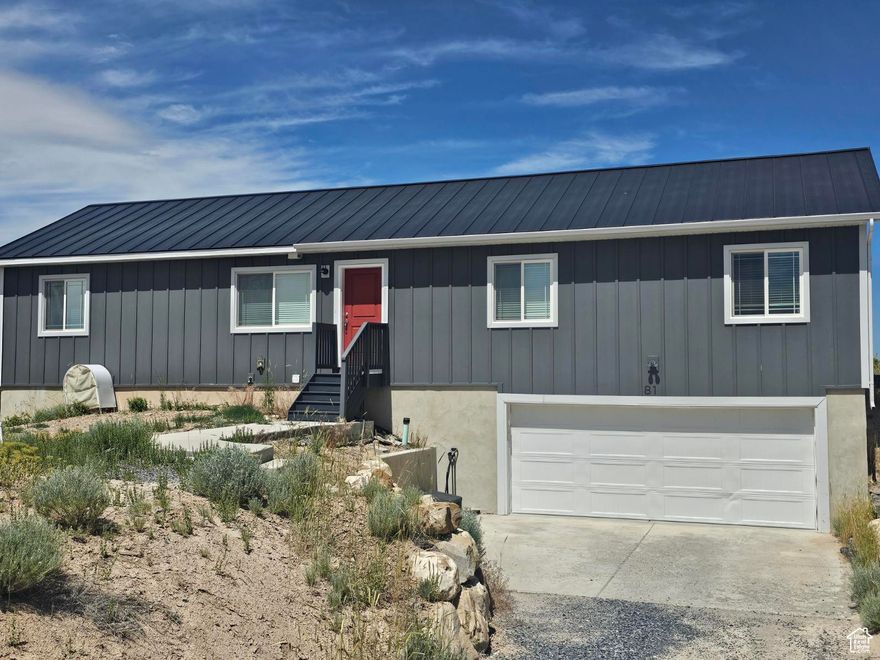 (Price Improvement) Built in 2019, this 5 bed, 3 bath home offers modern comfort with a beautifully finished basement perfect for extra living space or entertainment. The large, unfinished yard provides endless potential-build a workshop, garden, or outdoor retreat! Located in charming Eureka, enjoy peaceful small-town living with room to grow.