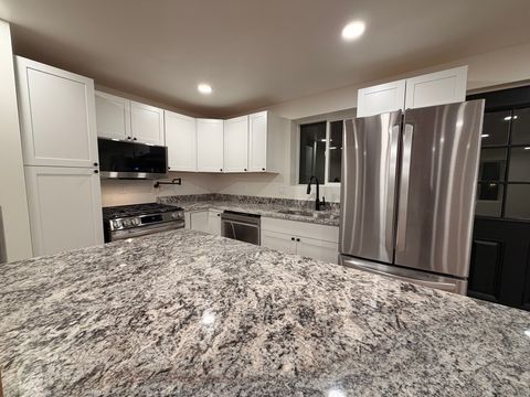 Tiny photo for 7191 S CYPRESS WAY, Cottonwood Heights, UT 84121 (MLS # 2127230)