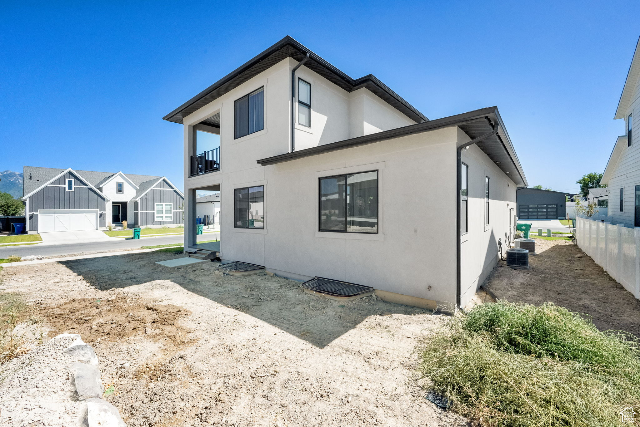 TOLL BROTHERS - SYCAMORE GLEN - Residential