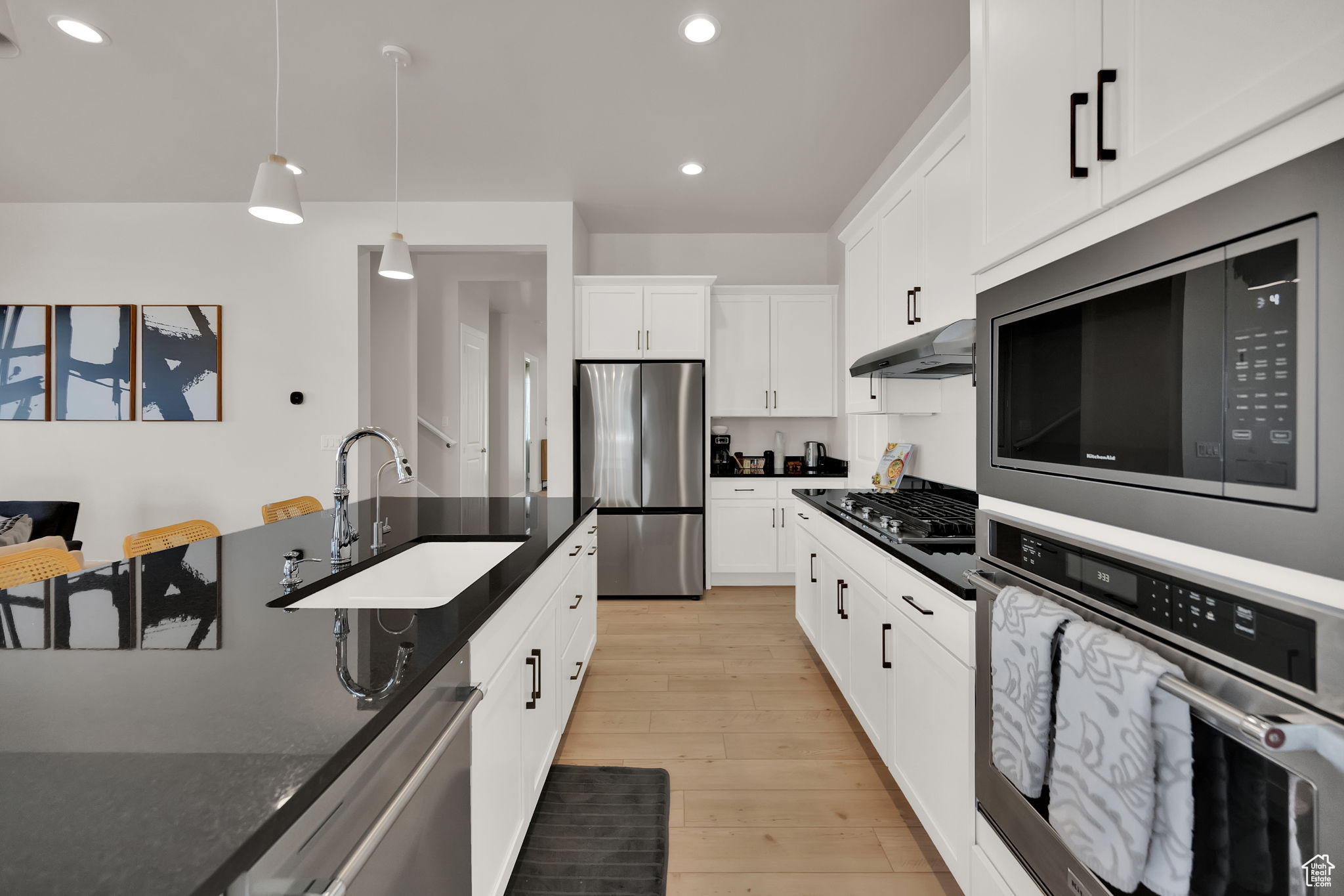 TOLL BROTHERS - SYCAMORE GLEN - Residential