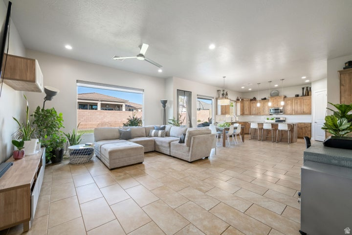 ARBORS PH 1 SUBDIVISION - Residential