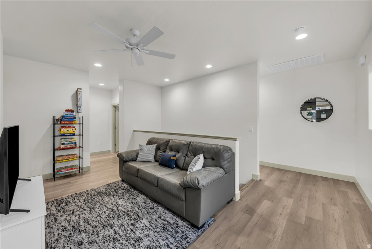 HERITAGE POINTE - Residential