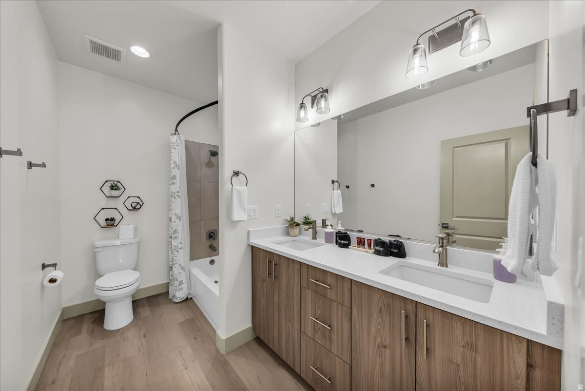 HERITAGE POINTE - Residential