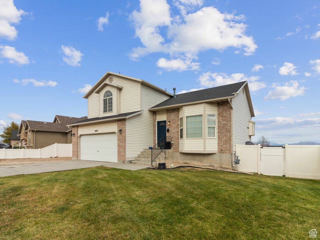 Photo of 6401 S HIGH BLUFF DR, West Valley City, UT 84118 (MLS # 2118428)