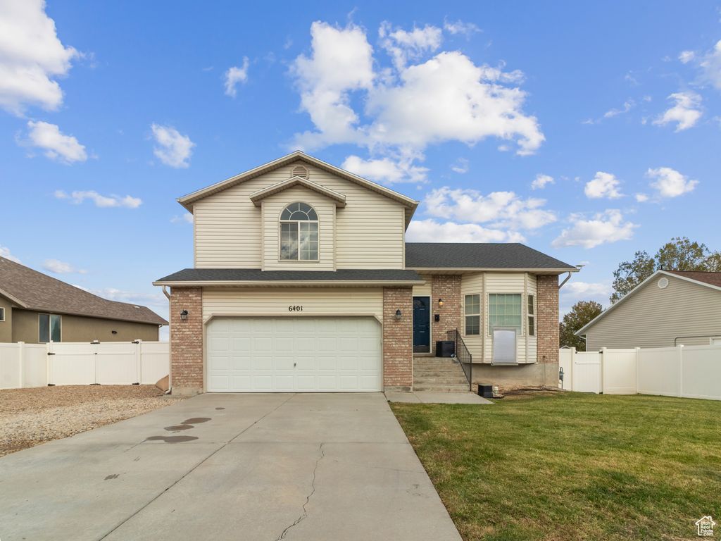 Photo of 6401 S HIGH BLUFF DR, West Valley City, UT 84118 (MLS # 2118428)