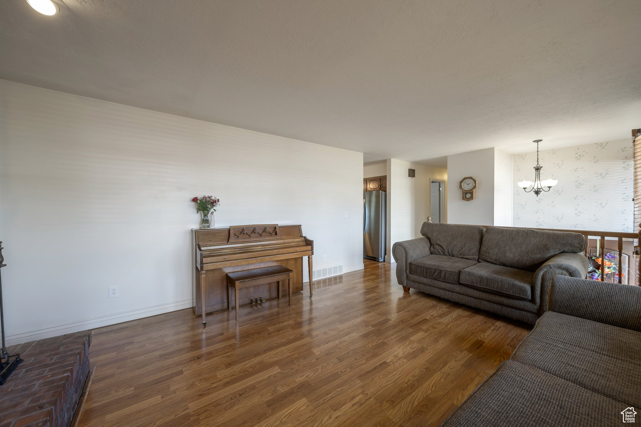 3189 W 925, West Point, Utah image 4