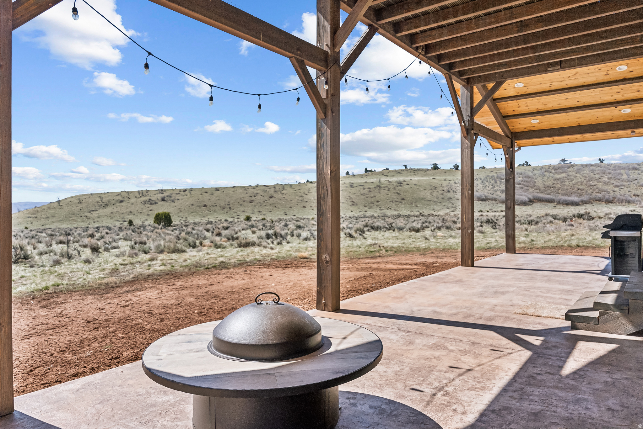 THUNDER RIDGE AIR - Residential