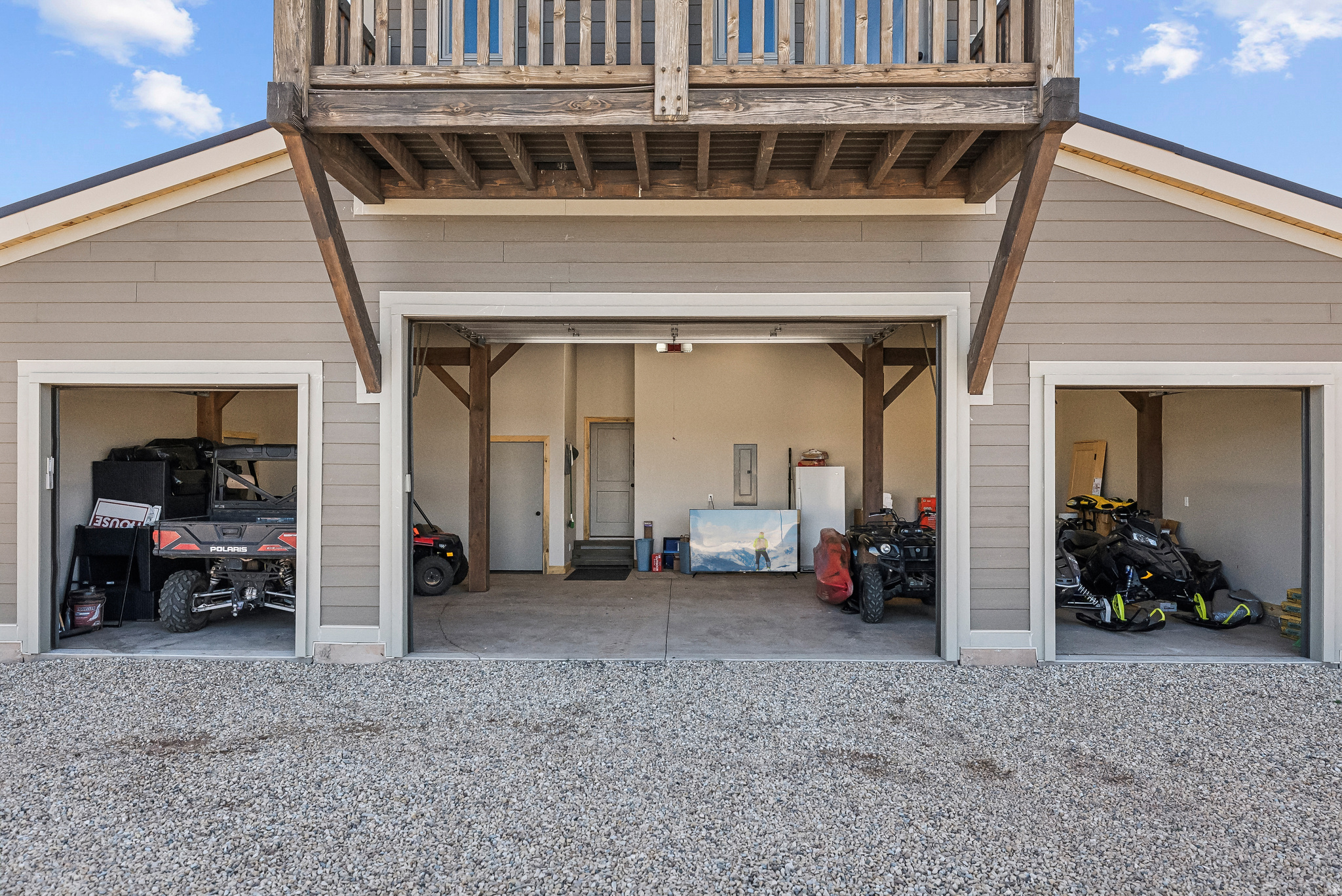 THUNDER RIDGE AIR - Residential