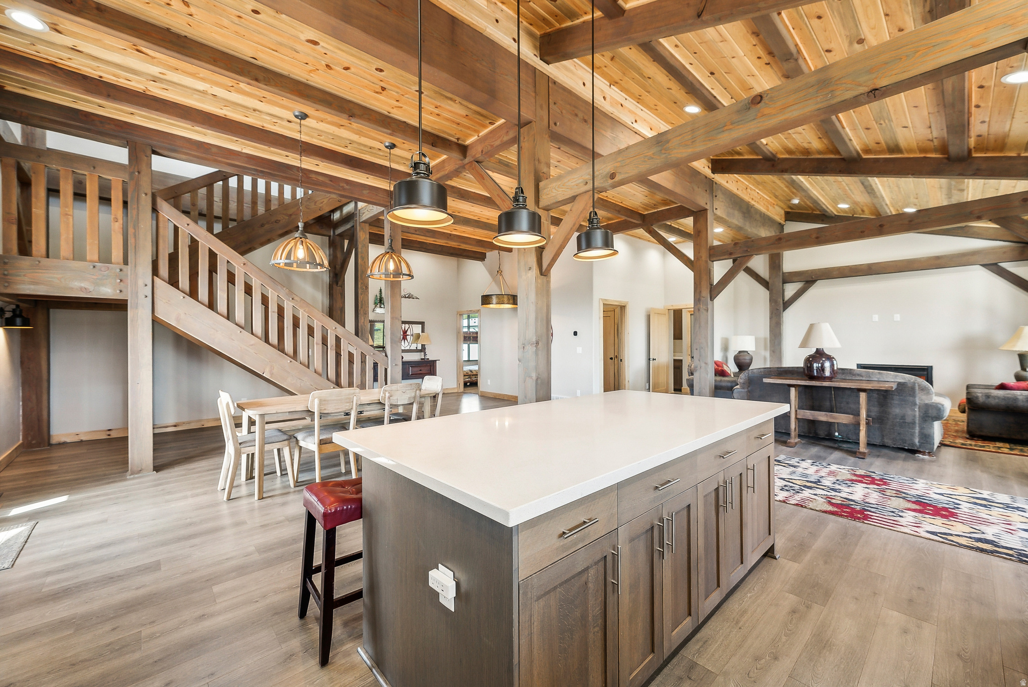 THUNDER RIDGE AIR - Residential