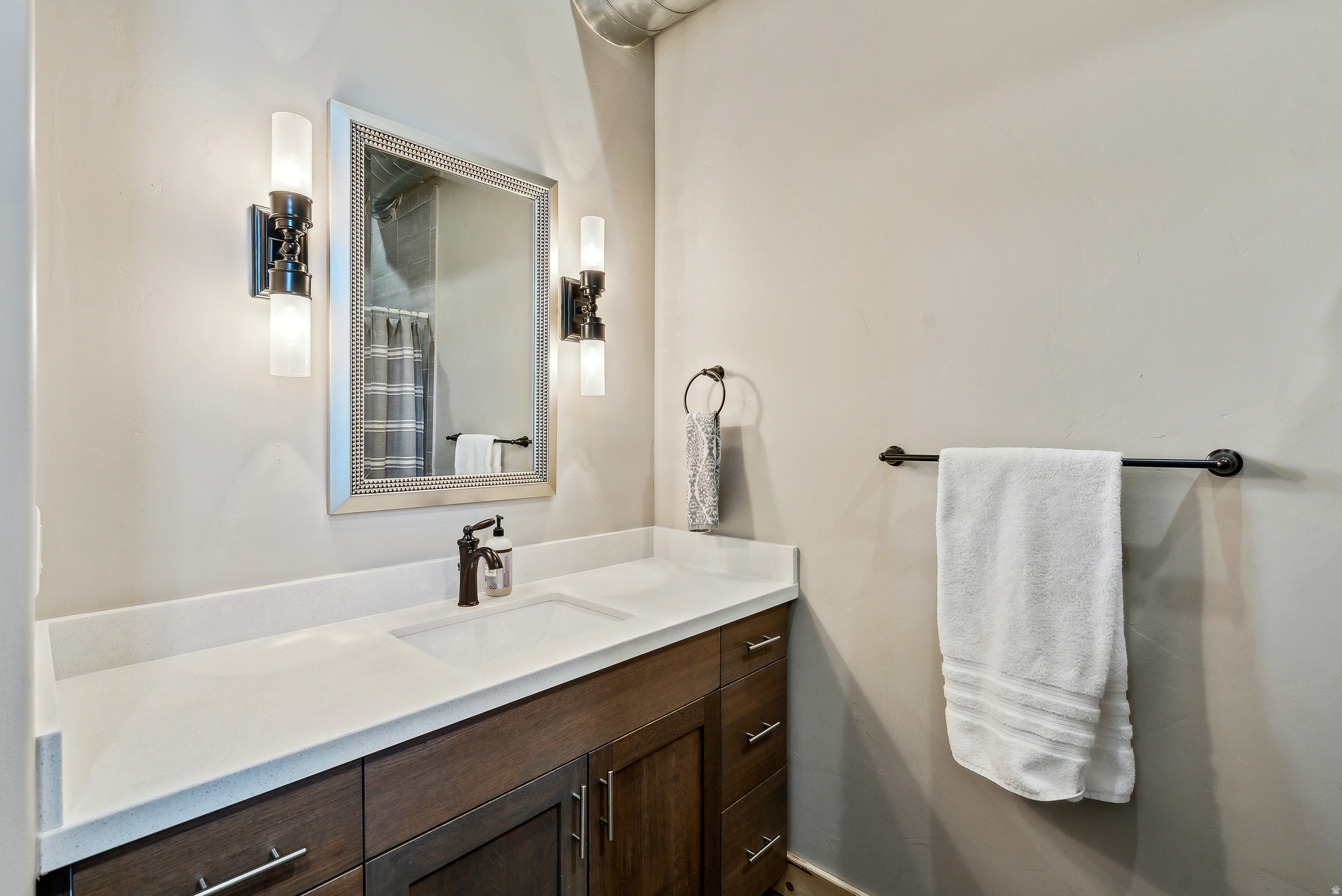 THUNDER RIDGE AIR - Residential