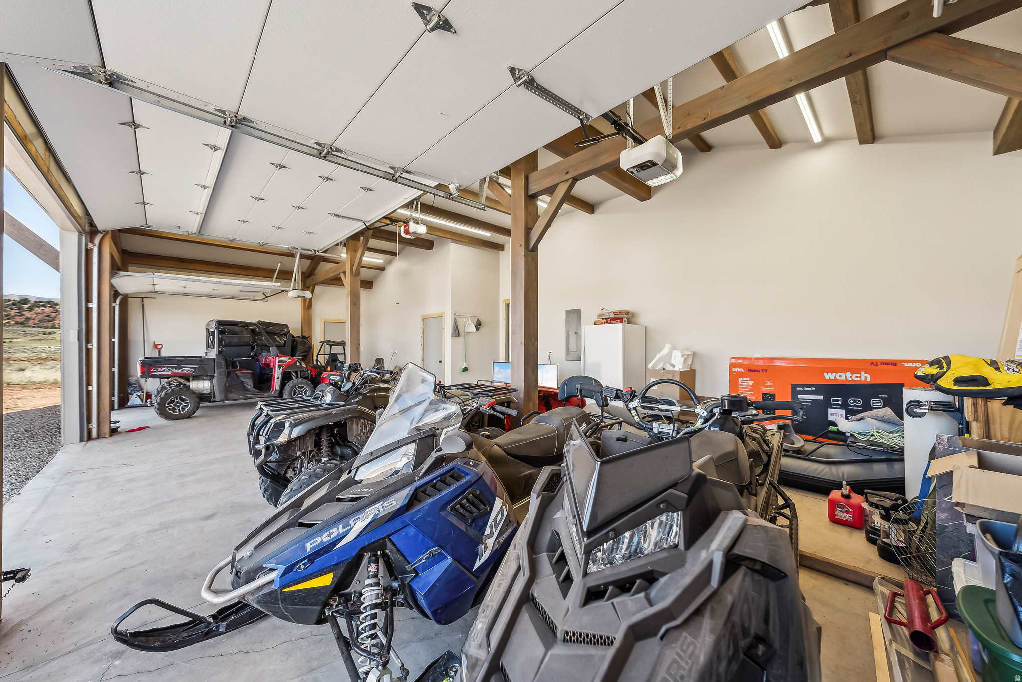 THUNDER RIDGE AIR - Residential