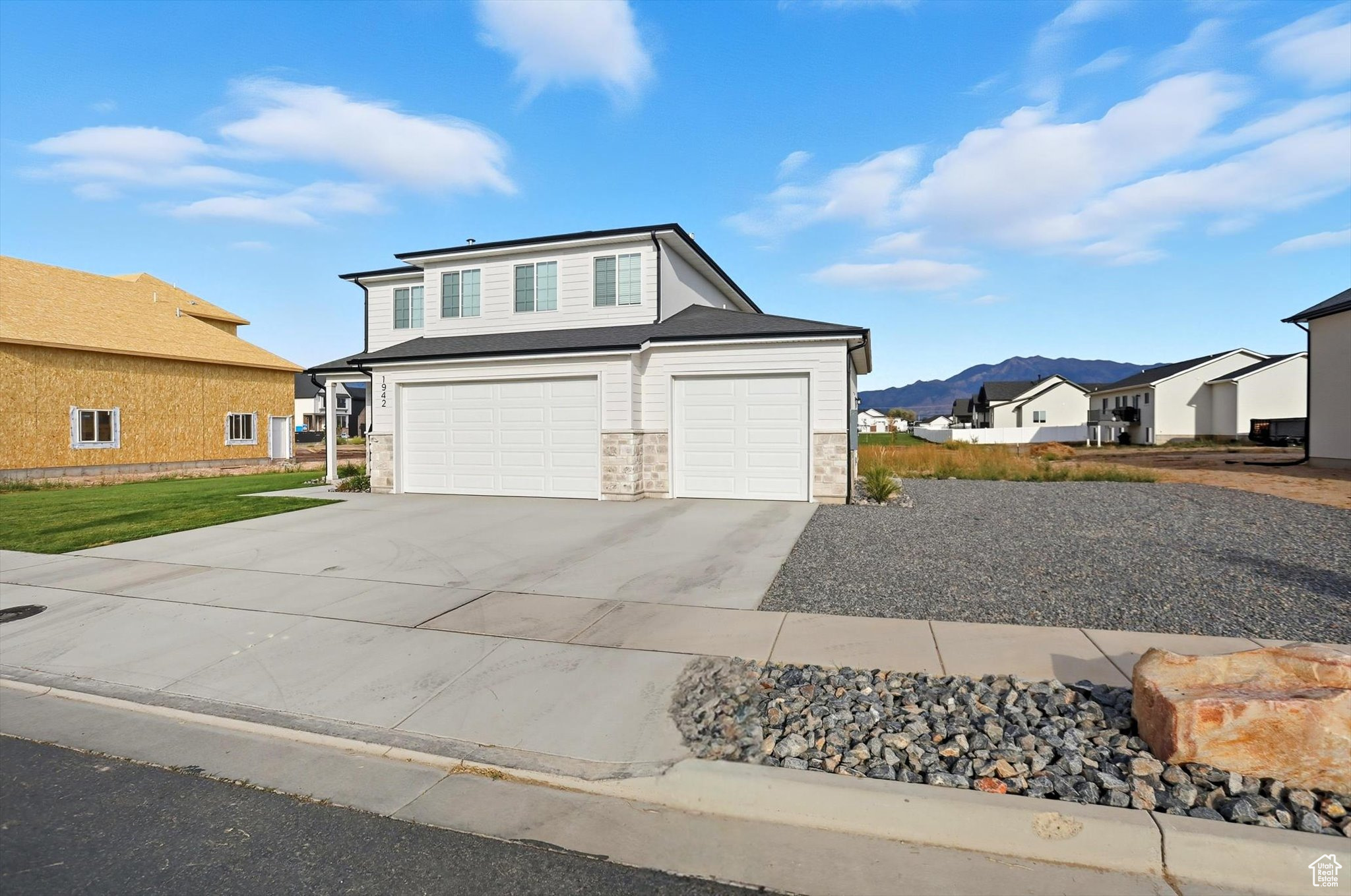 WINSTON PARK - Residential