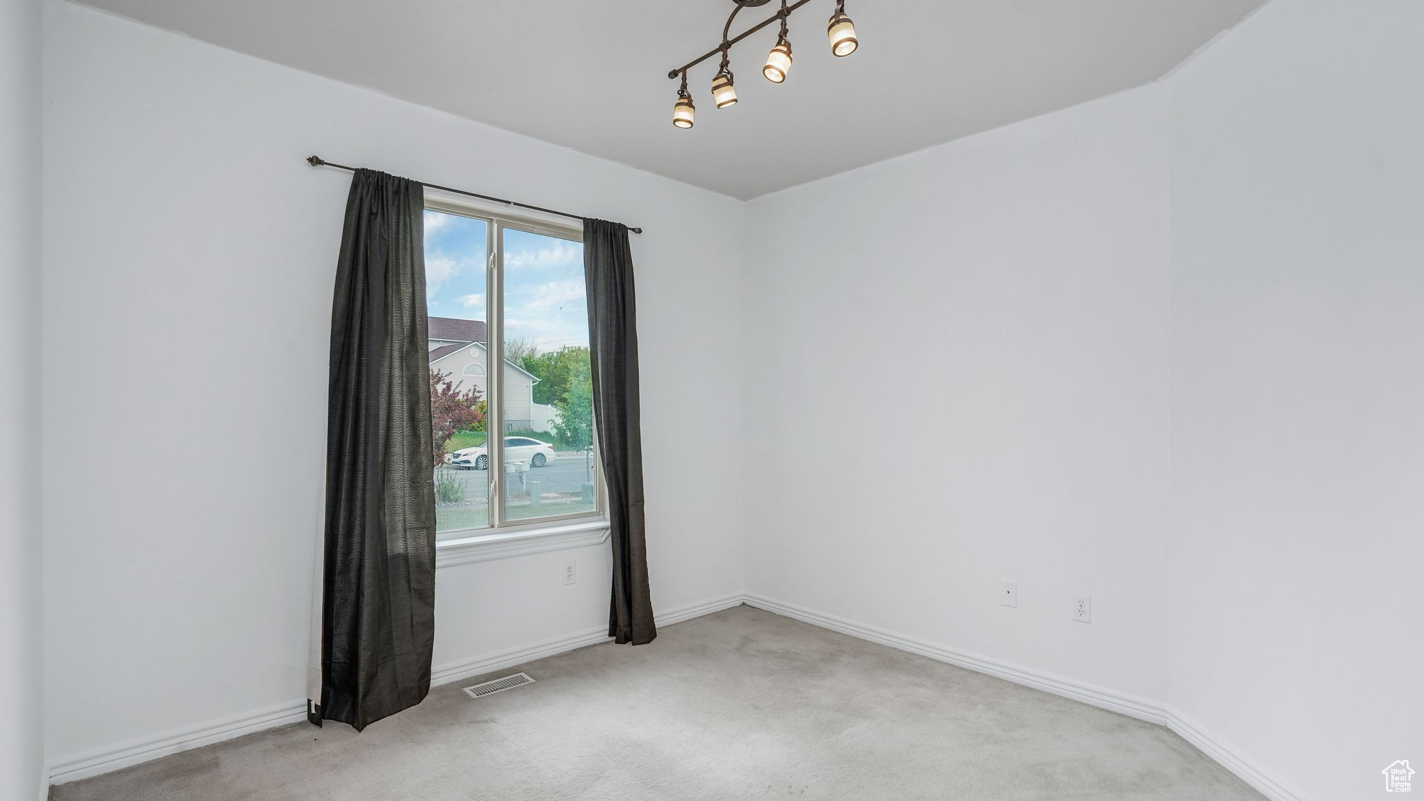647 E 980, Tooele, Utah image 17