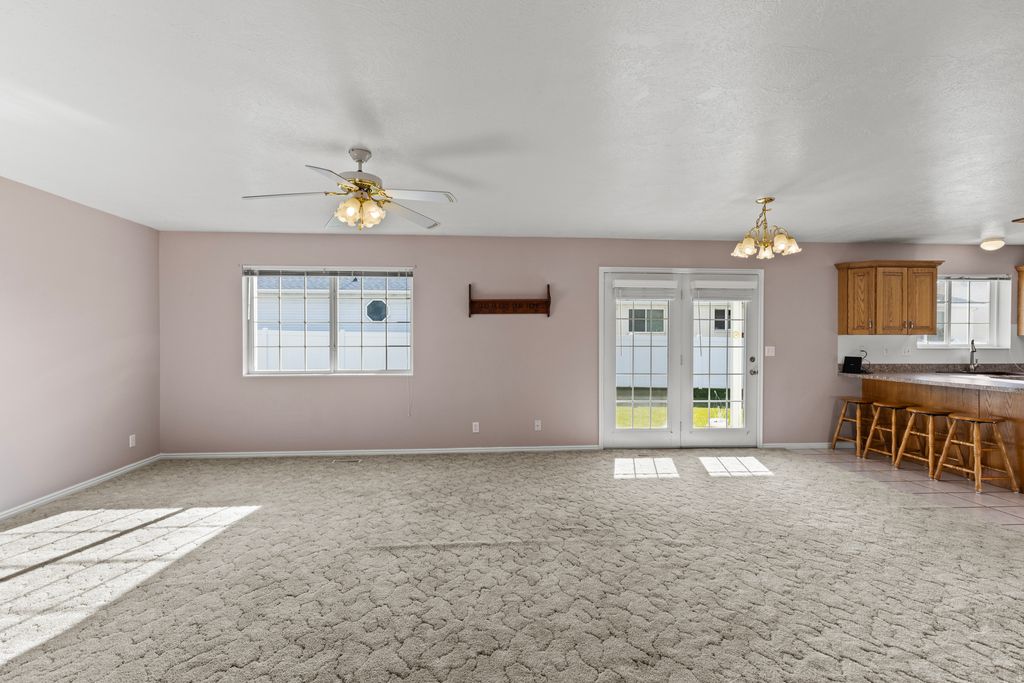 Photo of 648 E 1280 N, Logan, UT 84341 (MLS # 2126825)