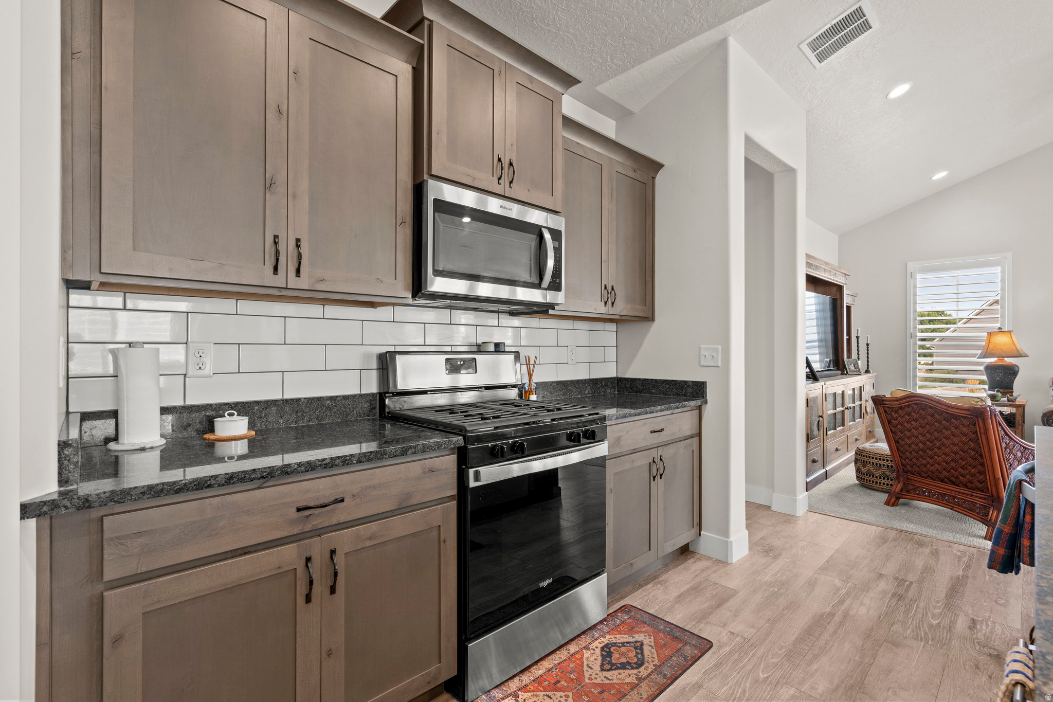 SALEM RIDGE - Residential Income