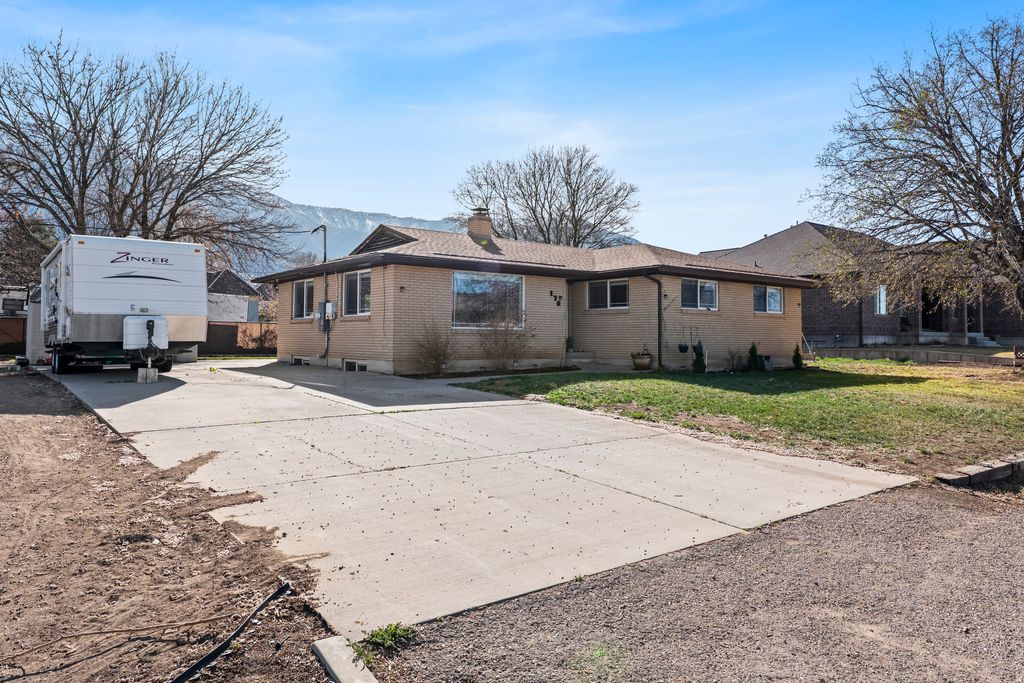 Photo of 176 N 200 W, Mona, UT 84645 (MLS # 2145788)