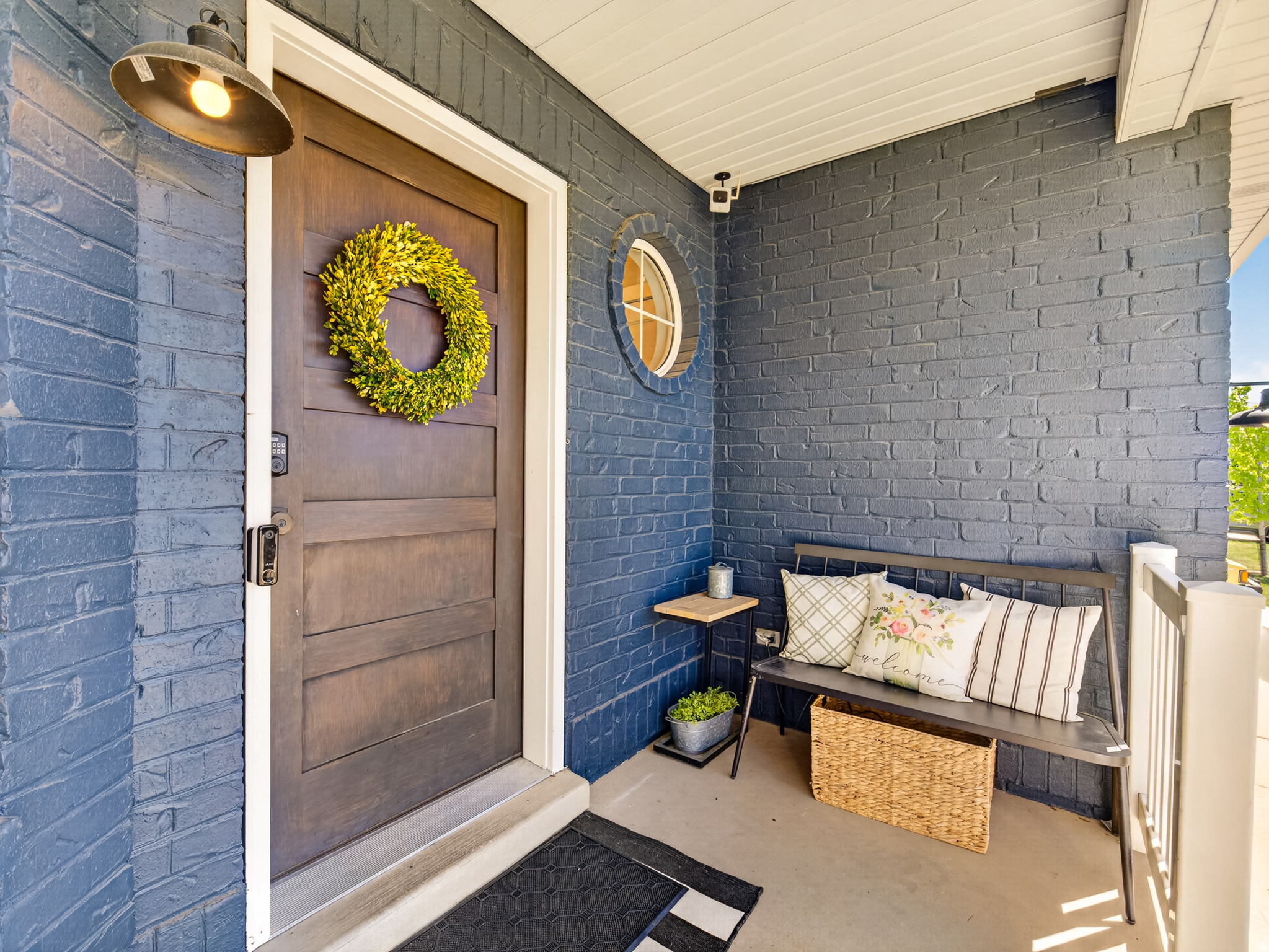 WINDSOR MEADOWS - Residential