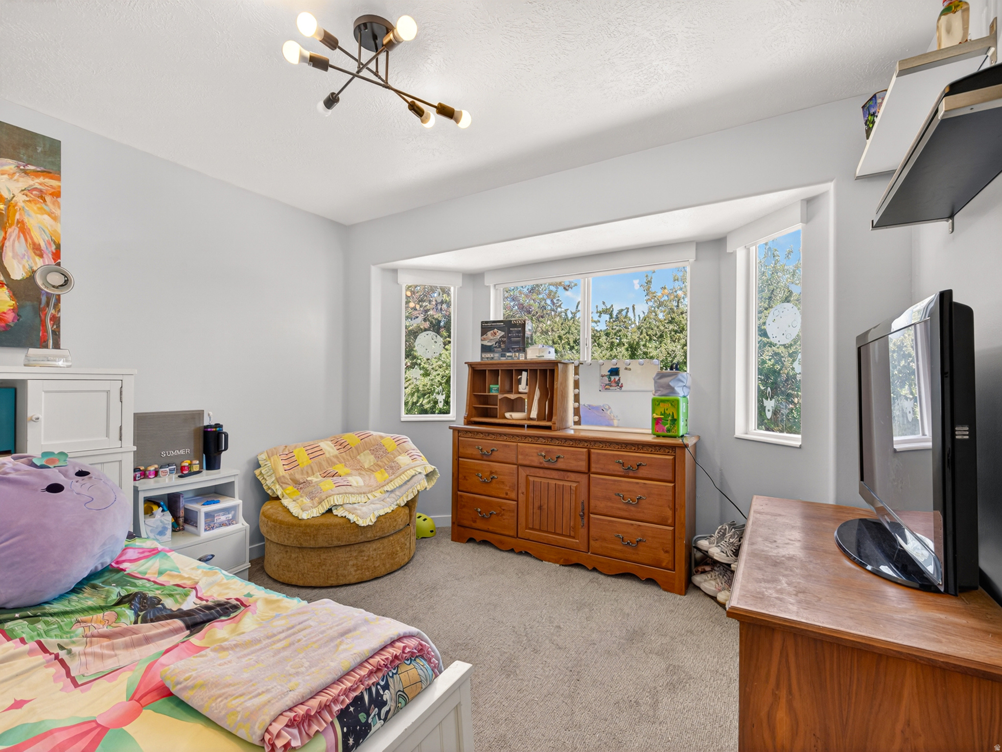 WINDSOR MEADOWS - Residential