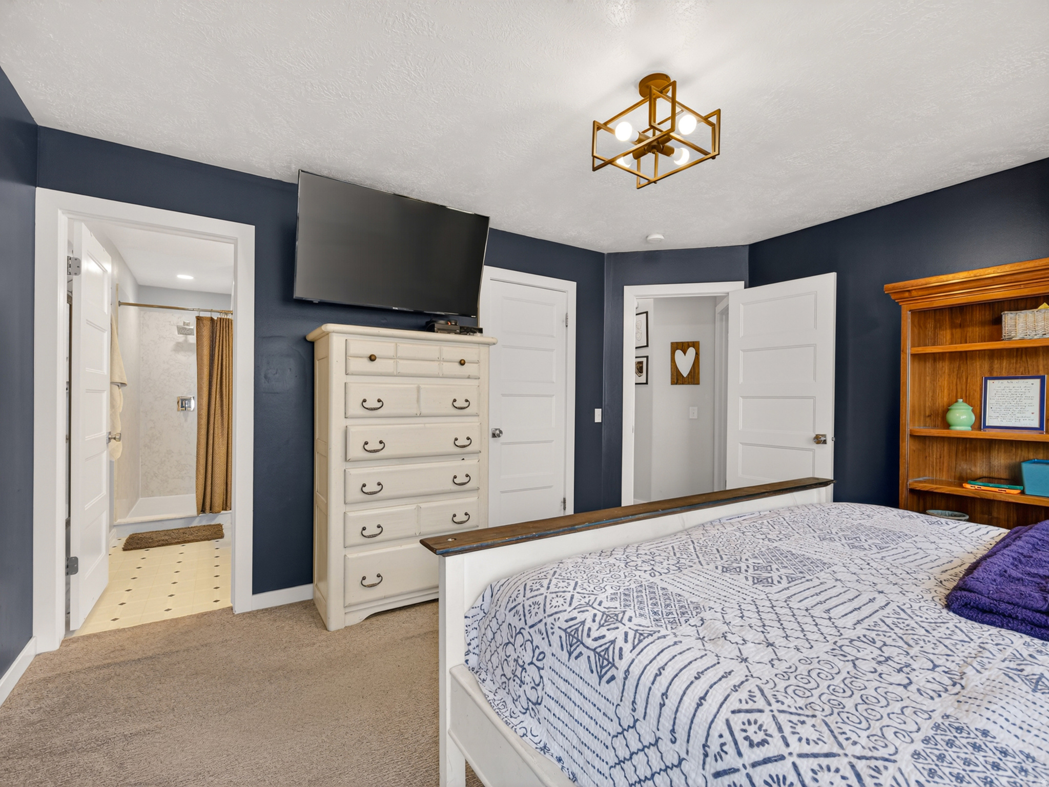 WINDSOR MEADOWS - Residential