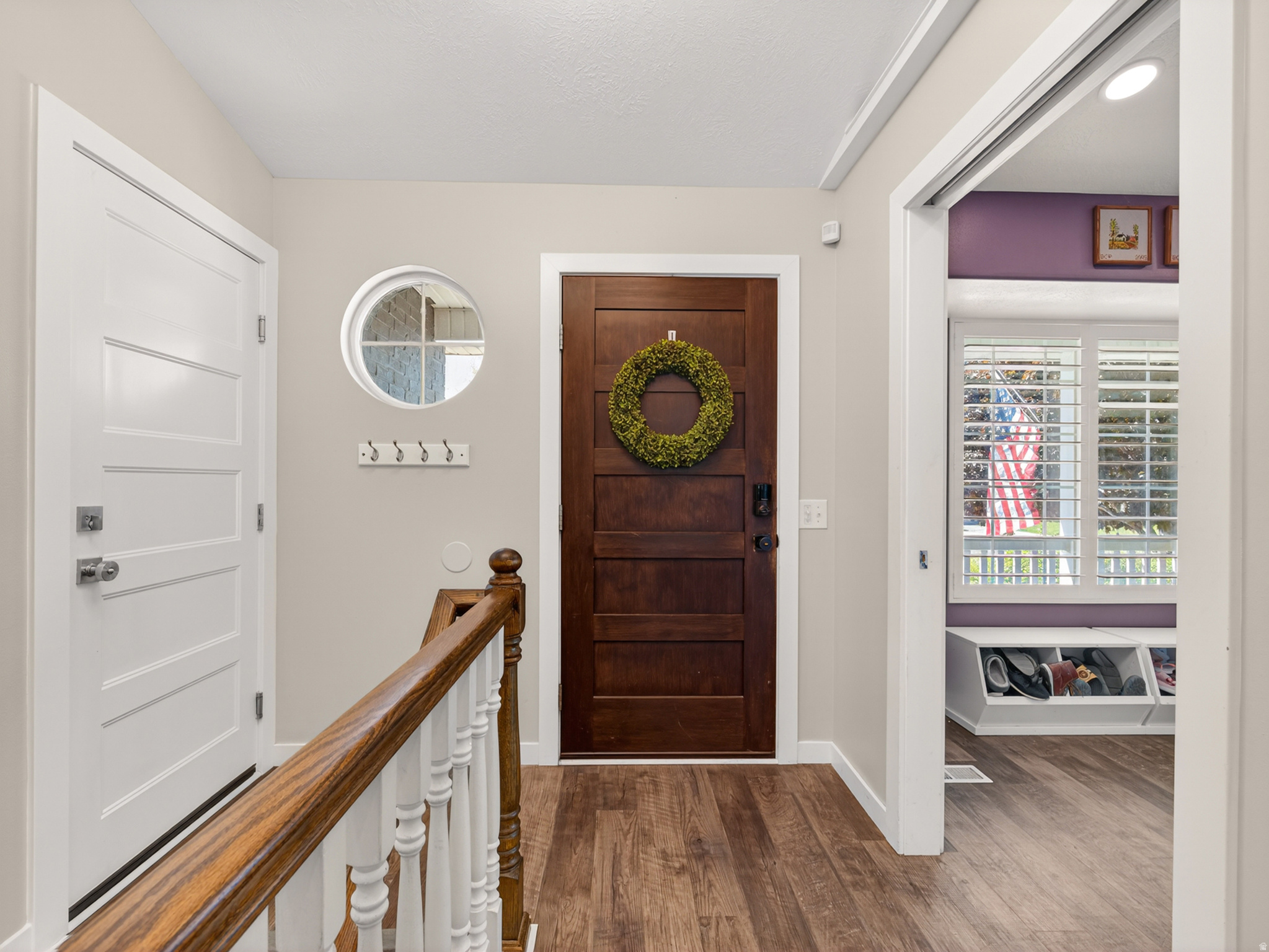 WINDSOR MEADOWS - Residential