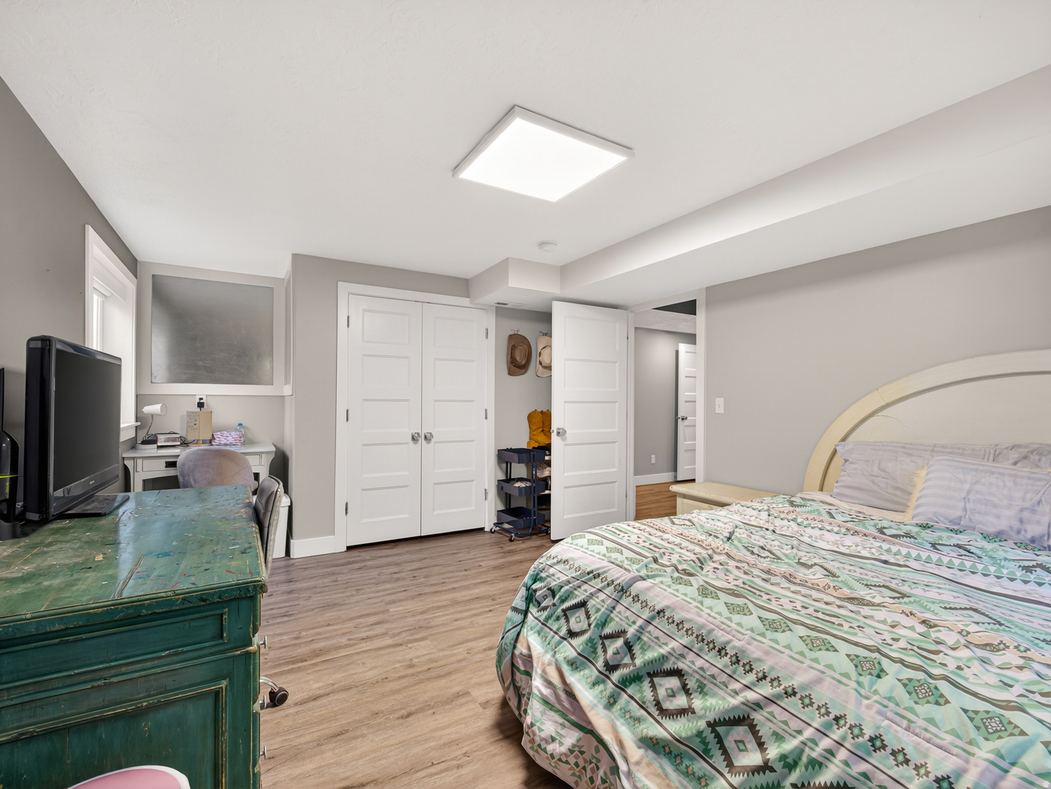 WINDSOR MEADOWS - Residential