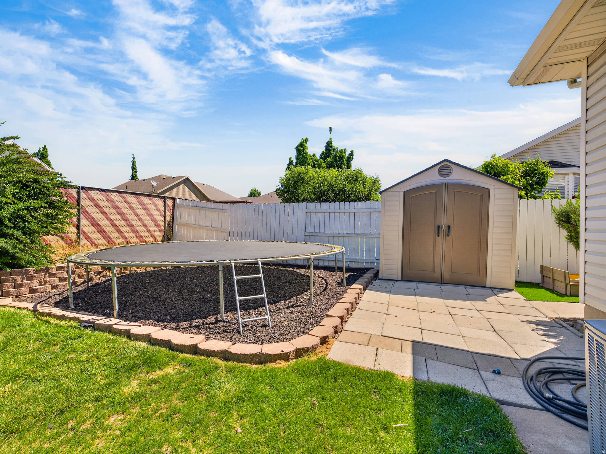 WINDSOR MEADOWS - Residential