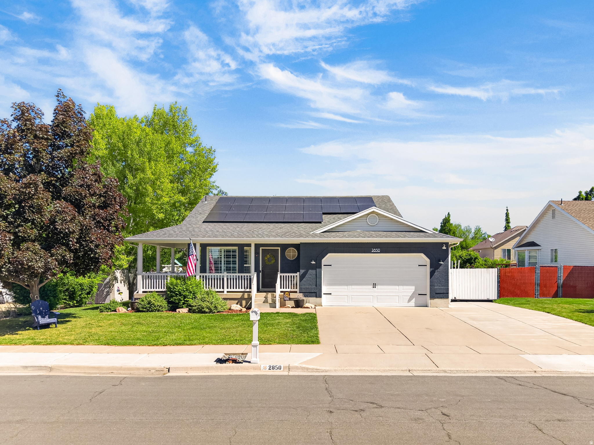 WINDSOR MEADOWS - Residential
