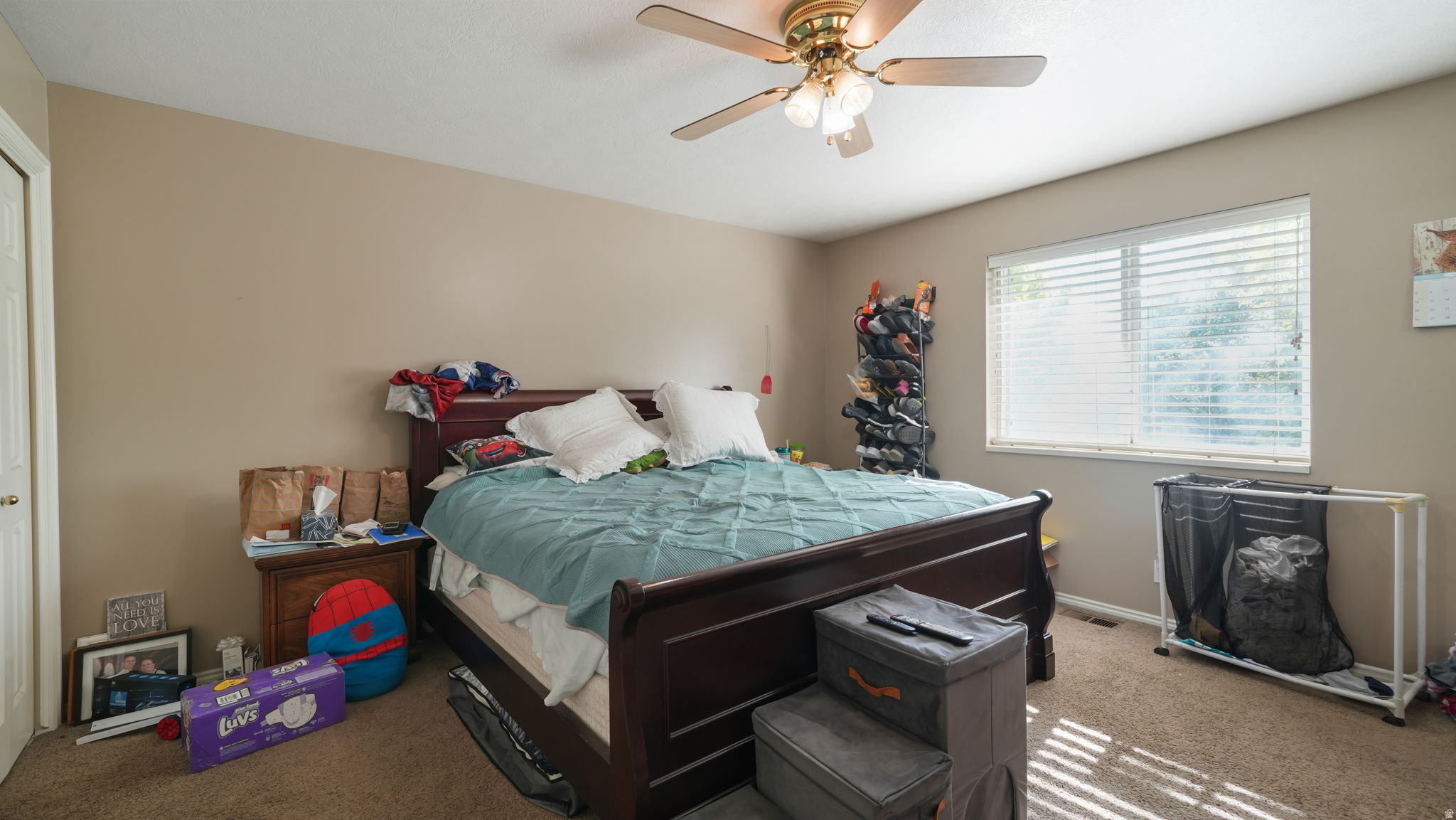 COUNTRY COVE - Residential