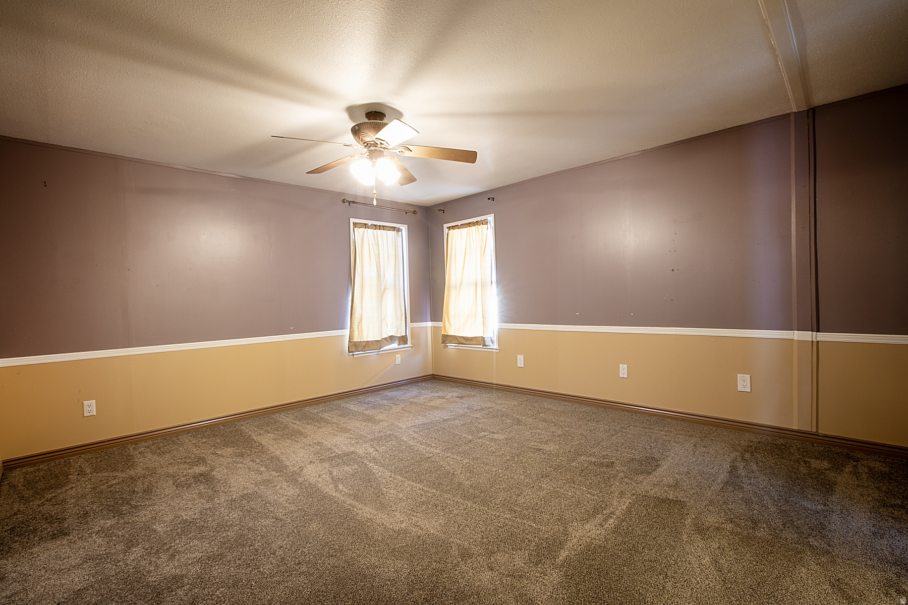 WINDSOR ESTATES - Residential