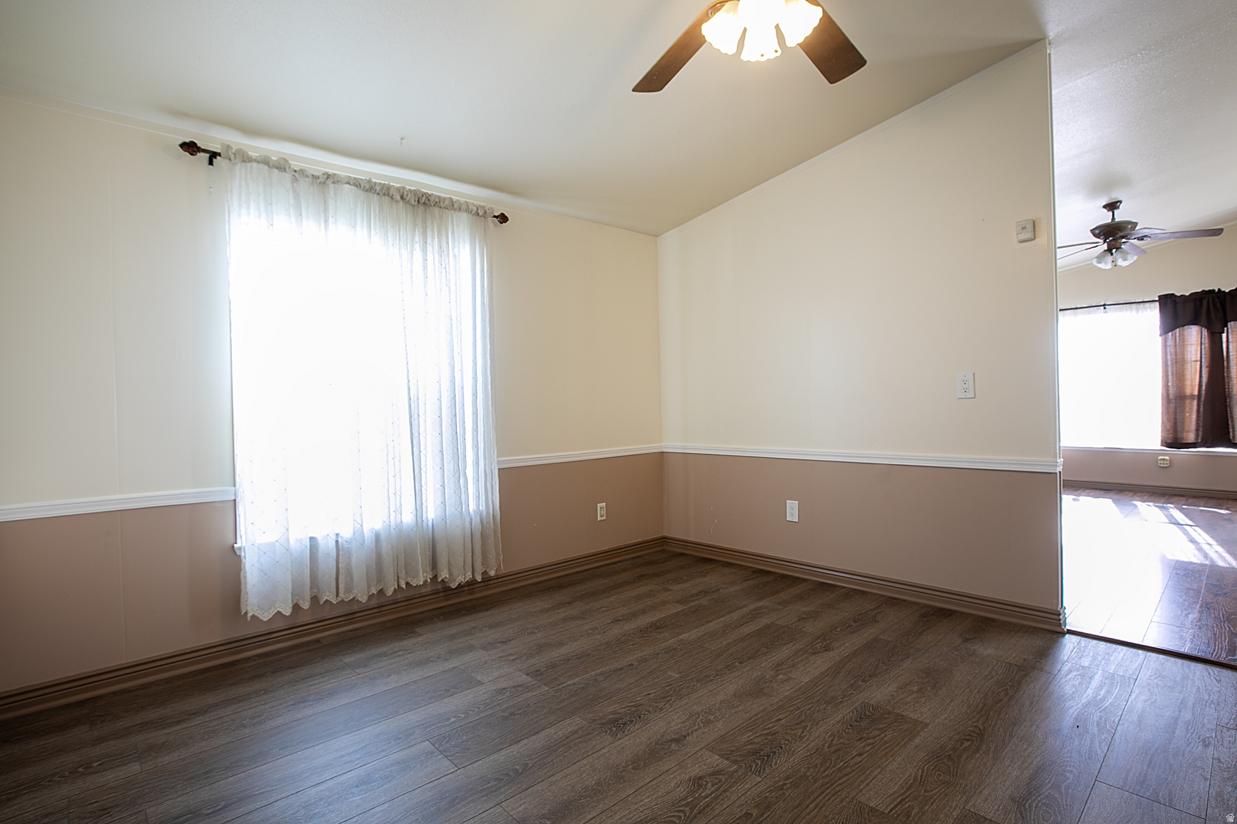 WINDSOR ESTATES - Residential