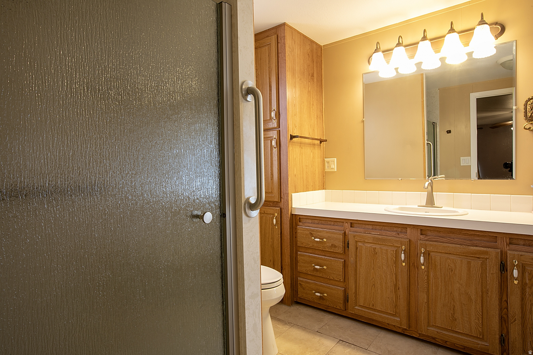 WINDSOR ESTATES - Residential