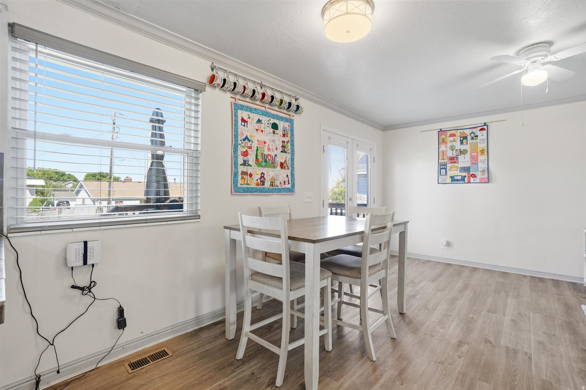 HOLMES PARK - Residential