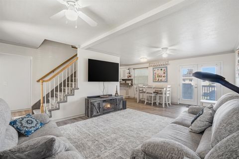 Tiny photo for 845 N 275 W, Bountiful, UT 84010 (MLS # 2155460)