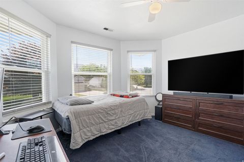 Tiny photo for 845 N 275 W, Bountiful, UT 84010 (MLS # 2155460)