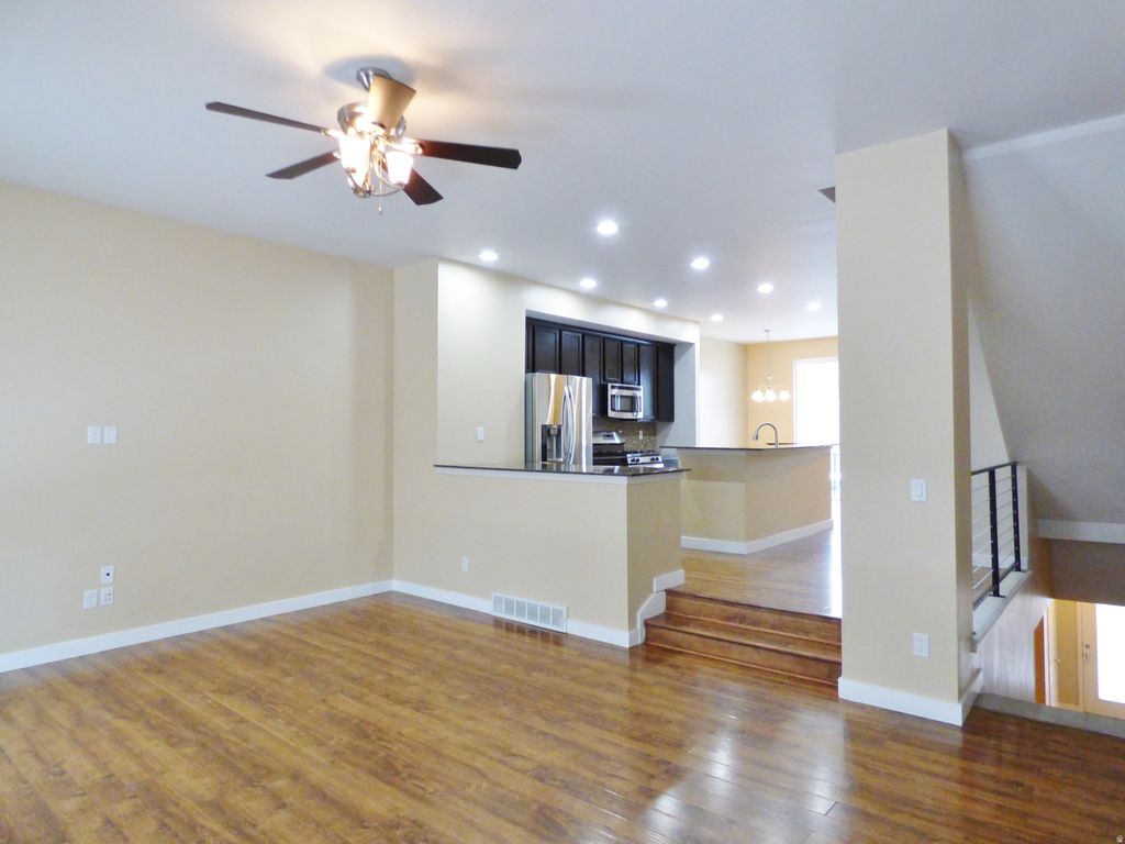 Photo of 5106 LAURENSTON WAY, Herriman, UT 84096 (MLS # 2137413)