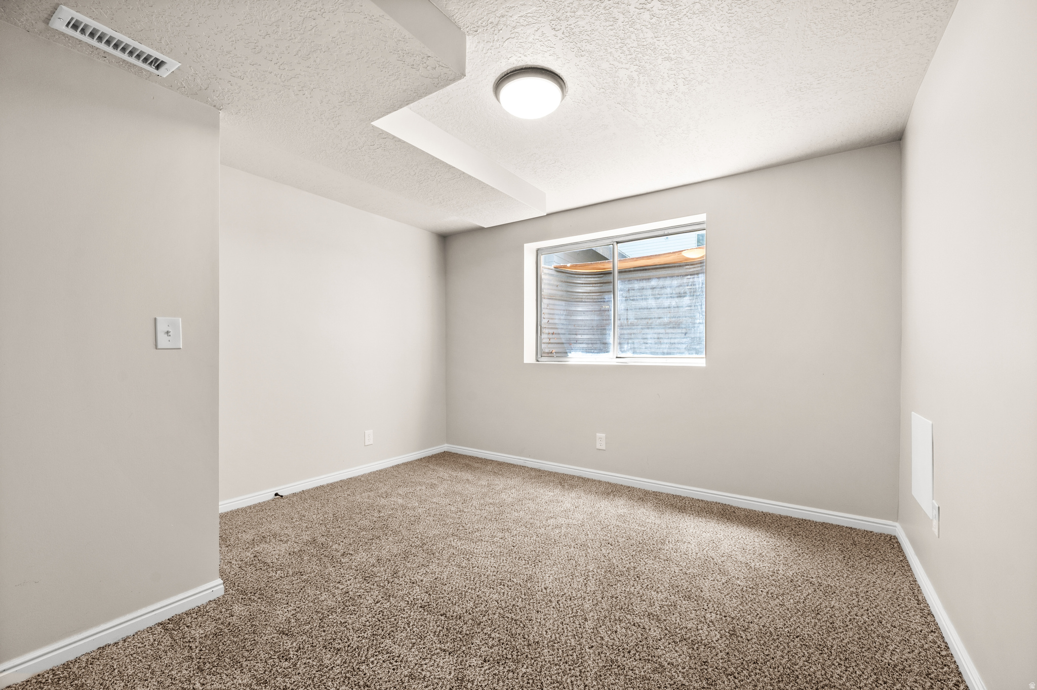 COUNTRY CREEK - Residential