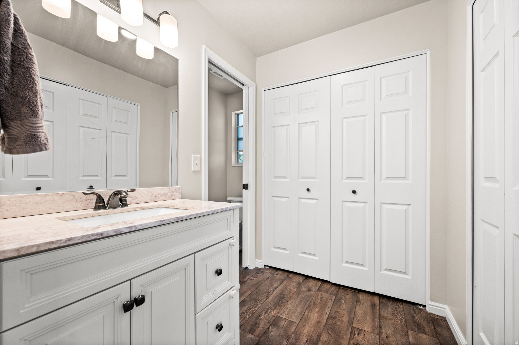 COUNTRY CREEK - Residential