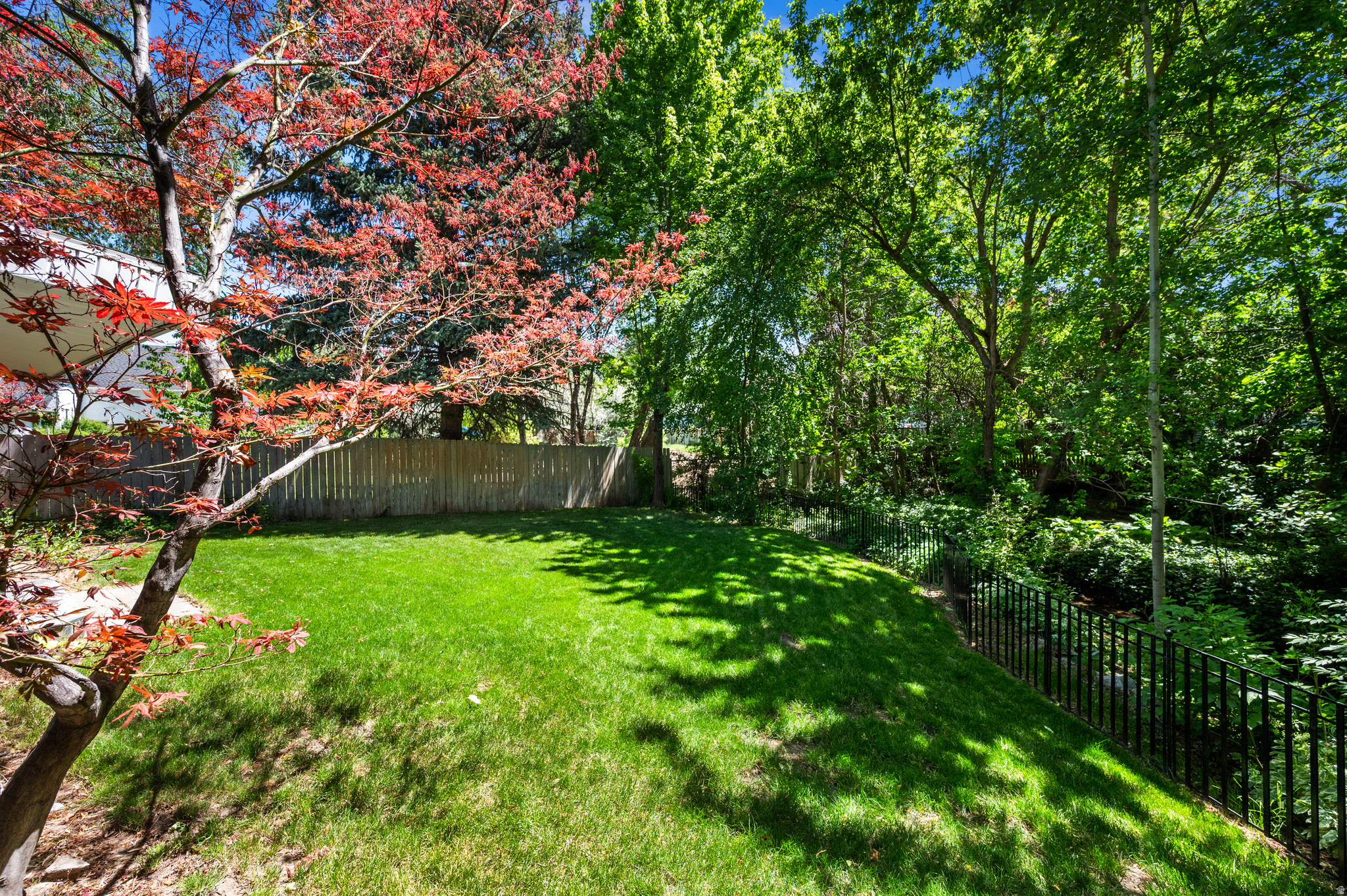 COUNTRY CREEK - Residential
