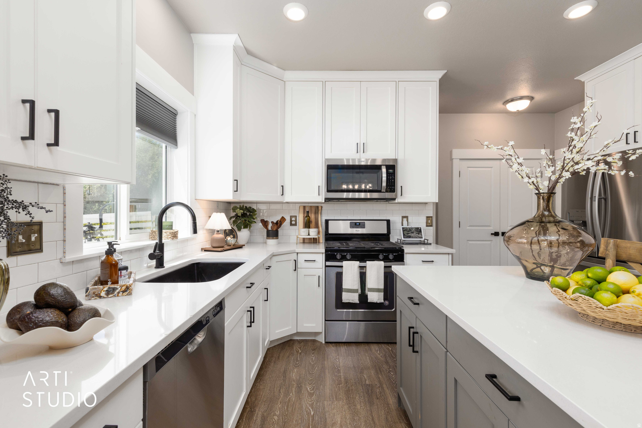 CANYON VISTA - Residential