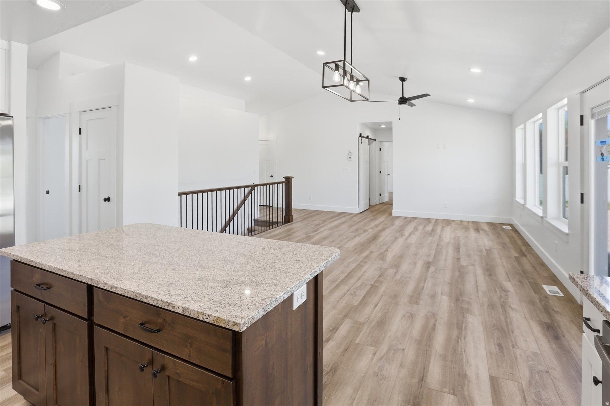 KIRKLAND - Residential
