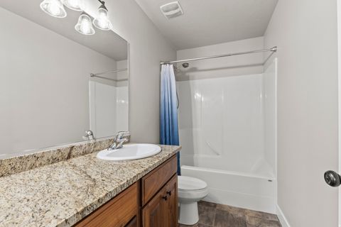 Tiny photo for 2174 S 1450 W, Logan, UT 84321 (MLS # 2134729)