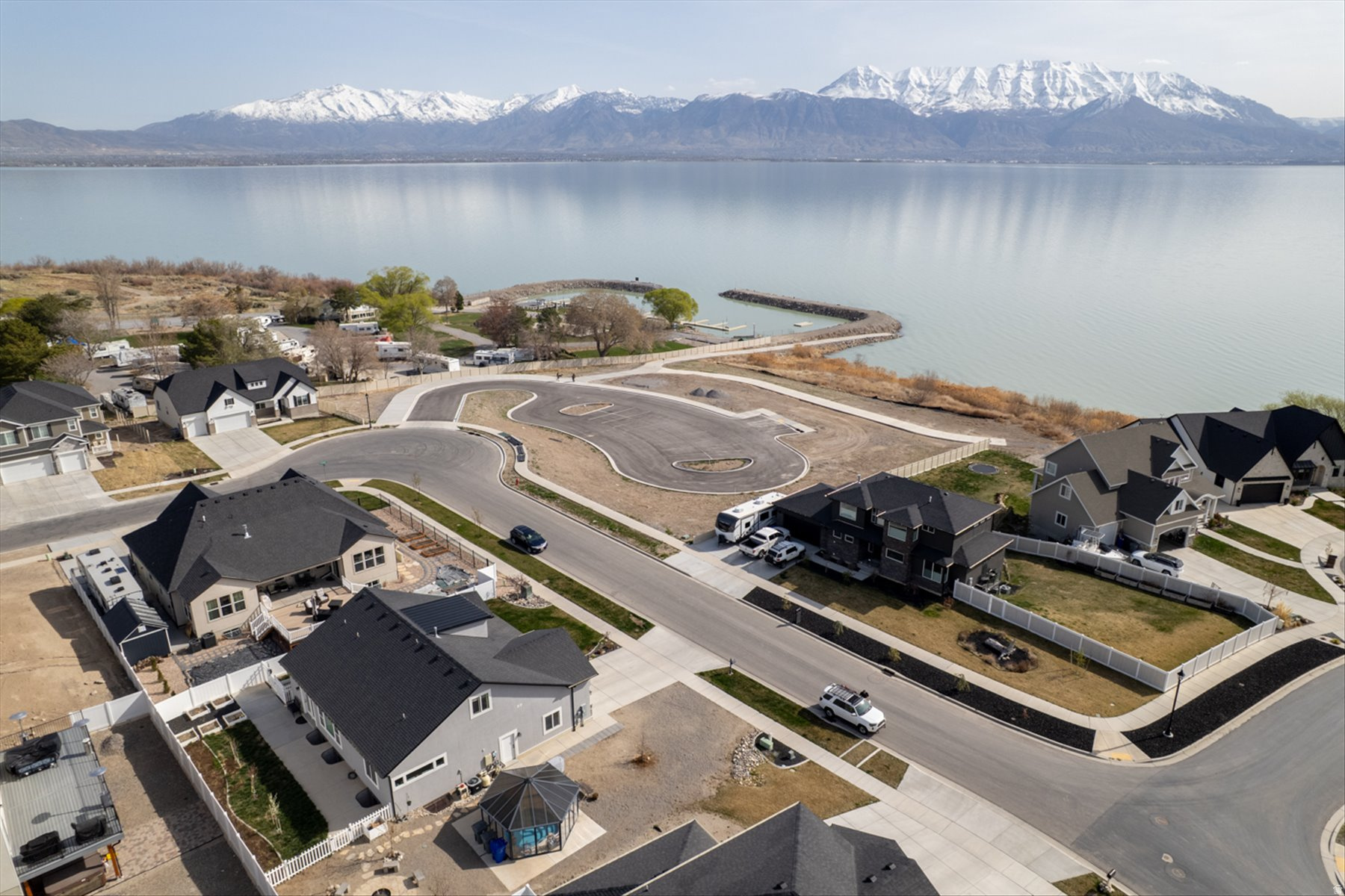 HERON HILLS - Residential