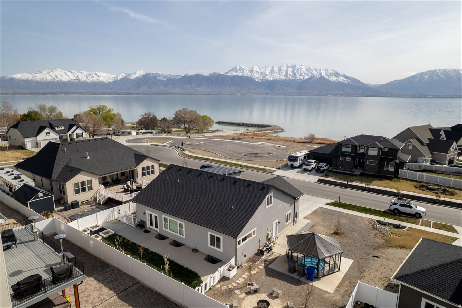 HERON HILLS - Residential