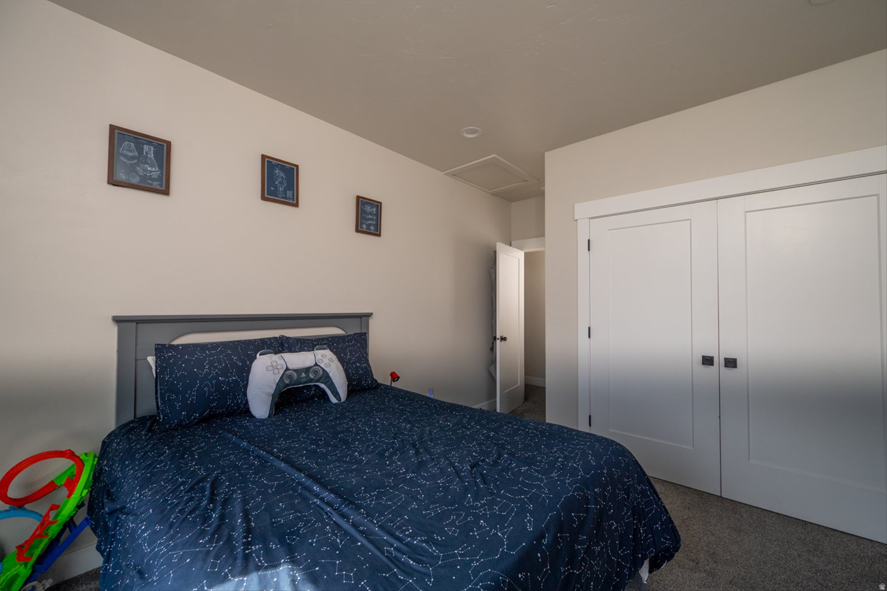 HERON HILLS - Residential