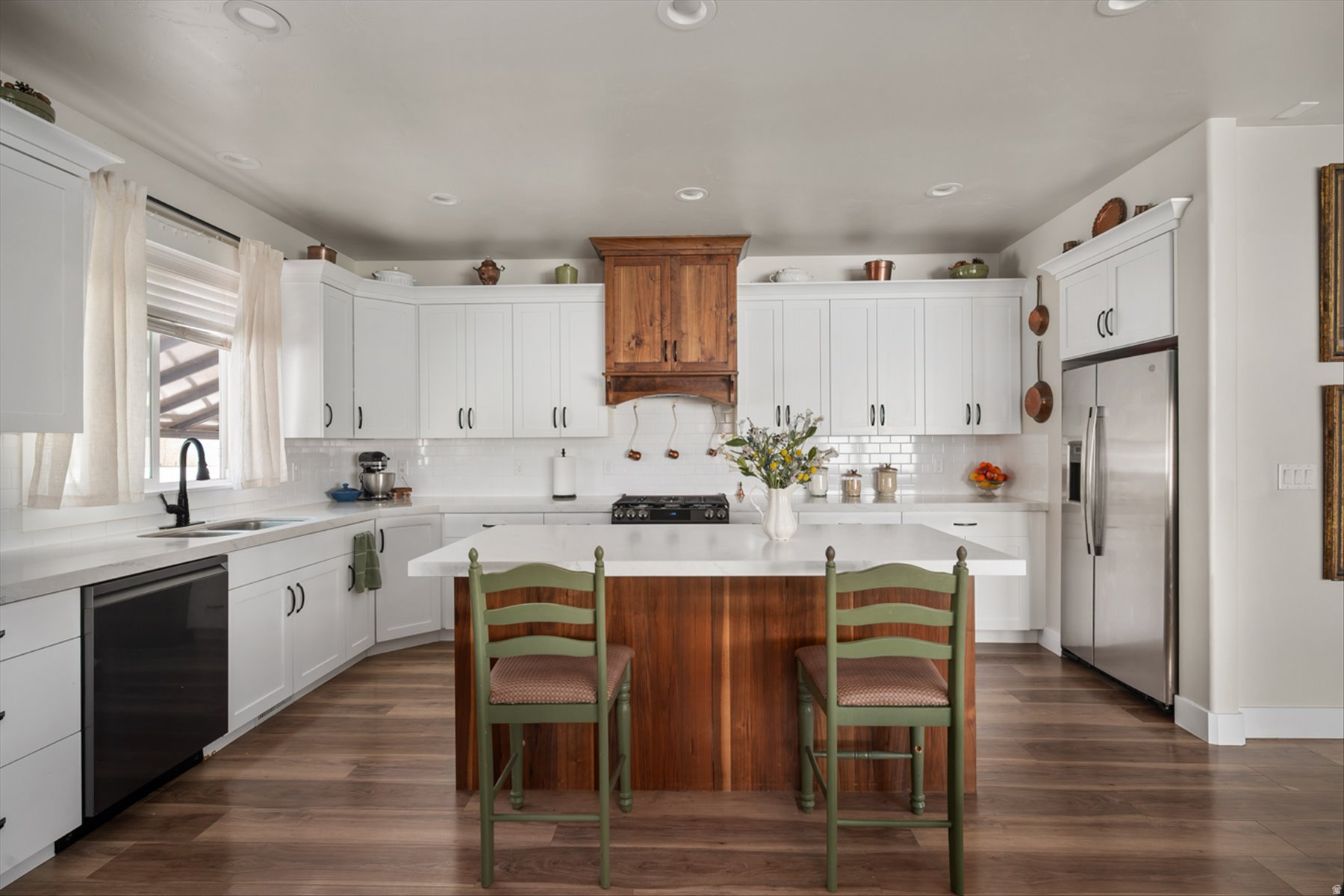 HERON HILLS - Residential